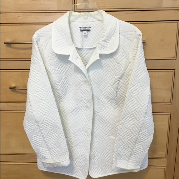 Croft & Barrow Jacket lightweight. 3 season. 4 button 2 pocket winter white. - Picture 1 of 9